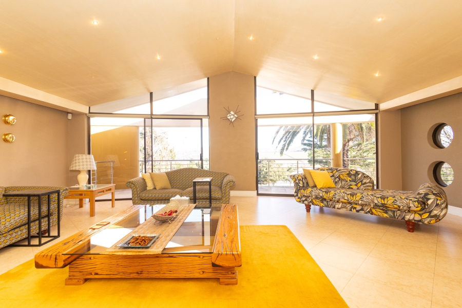 4 Bedroom Property for Sale in Kenridge Heights Western Cape